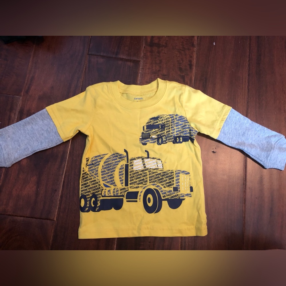Carters longsleeve T-shirt